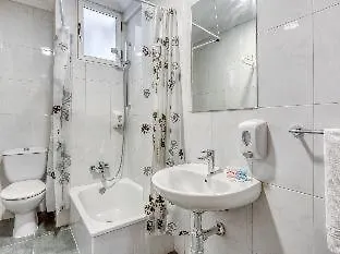 Uria Гостьовий будинок 2*