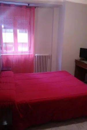 Uria Guest house 2*